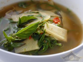 แกงหน่อไม้ใบย่านาง