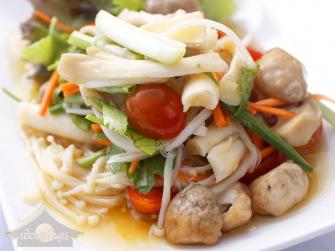 ยำเห็ดรวม
