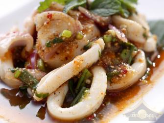 ลาบปลาหมึก