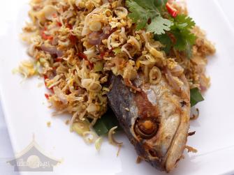 ปลาทูทรงเครื่อง